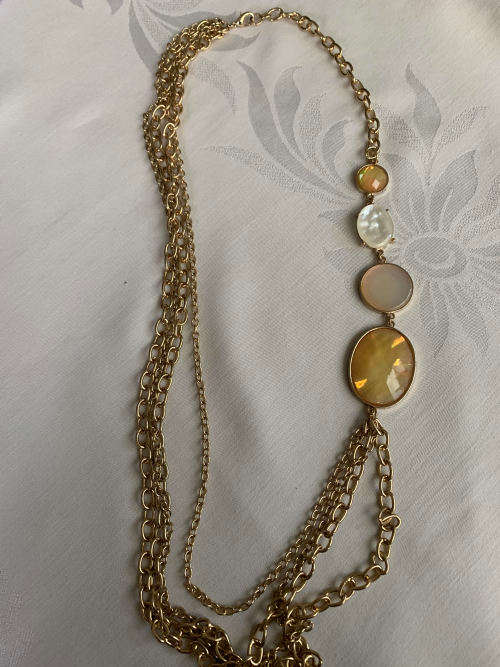 Necklace with side feature