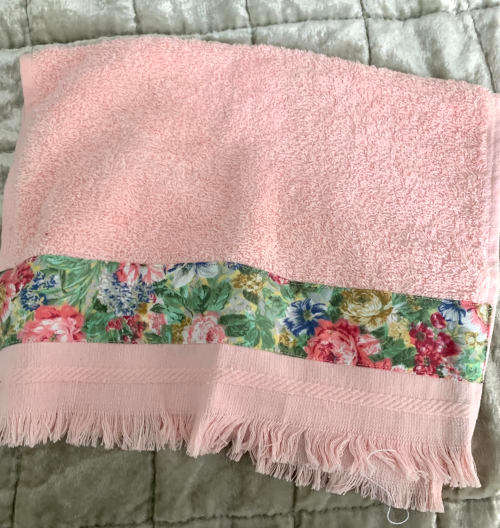 Guest towel