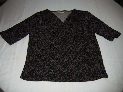 Woman's Top Size 36