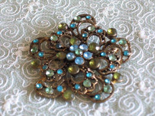 Brooch