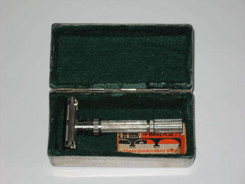 Vintage Gillette Razor in box