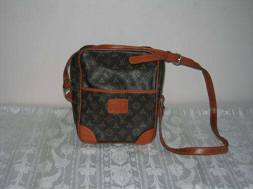 Lovely Vintage Sling bag