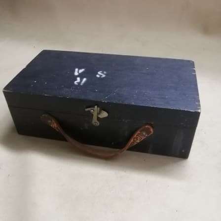 ANTIQUE AND HIGHLY COLLECTABLE VINTAGE LAND SURVEYOR SCOPE WITH ORIGINAL BOX