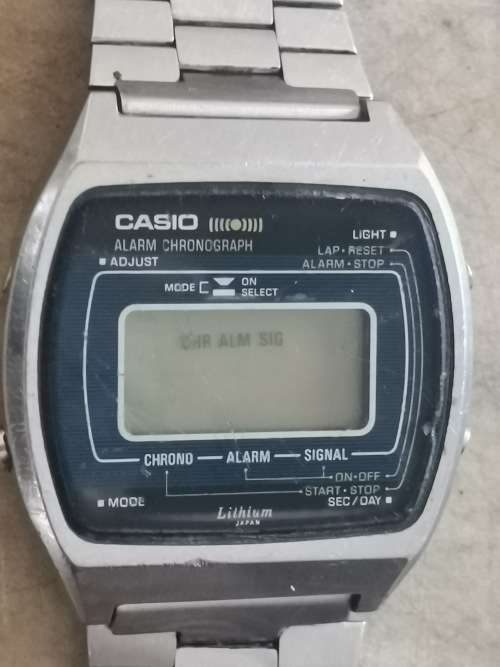 CASIO DIGITAL MENS WATCH - UNTESTED