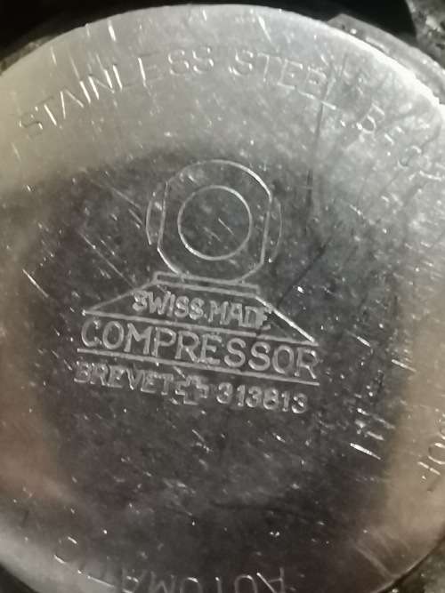 VINTAGE DE CENTNER SUPERAUTOMATIC COMPRESSOR BREVET MENS SWISS WATCH