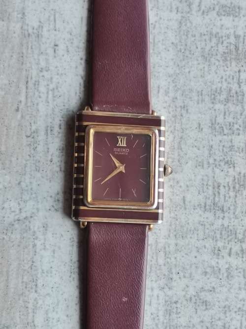SEIKO LADIES BROWN AND GOLD PLATED LADIES QUARTZ WATCH - WORKS PERFECTLY