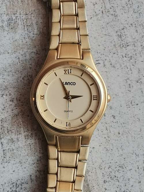 ELEGANT & STYLISH LADIES LANCO GOLD PLATED WATCH IN EXCELLENT WORKING CONDITION