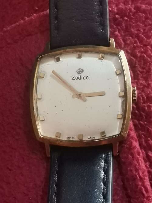 VINTAGE ART DECO MENS ZODIAC GOLD PLATED MECHANICAL WATCH IN EXCELLENT WORKING CONDITION
