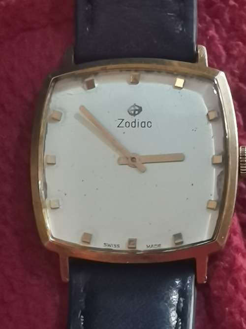 VINTAGE ART DECO MENS ZODIAC GOLD PLATED MECHANICAL WATCH IN EXCELLENT WORKING CONDITION