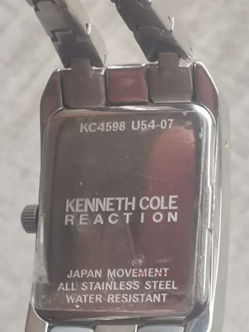 KENNETH COLE REACTION LADIES WATCH IN EXCELLENT WORKING CONDITION