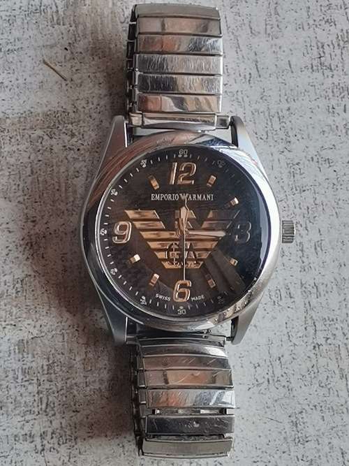 EMPORIO ARMANI MENS WATCH IN EXCELLENT WORKING CONDITION