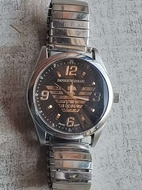 EMPORIO ARMANI MENS WATCH IN EXCELLENT WORKING CONDITION