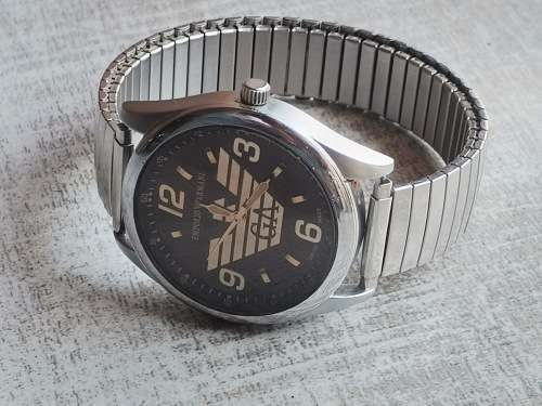 EMPORIO ARMANI MENS WATCH IN EXCELLENT WORKING CONDITION