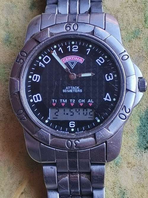 MENS CERTINA ATTACK 50 METERS ANALOG/DIGITAL WATCH IN EXCELLENT WORKING CONDITION