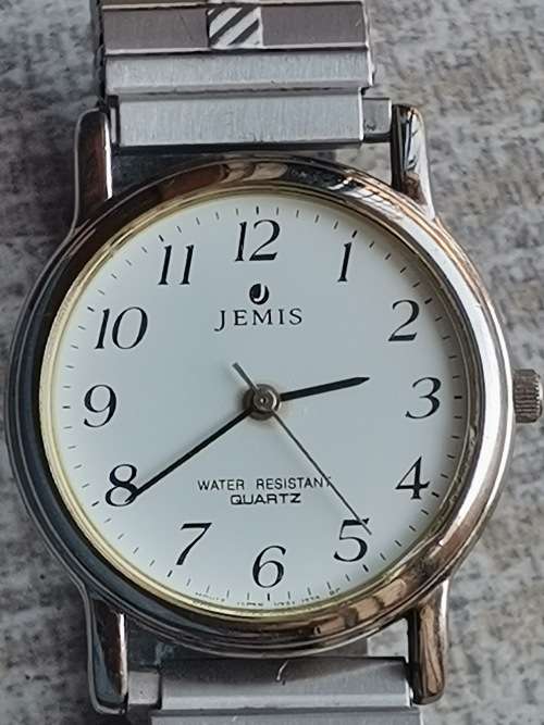 JEMIS MENS QUARTZ WATCH IN EXCELLENT WORKING CONDITION