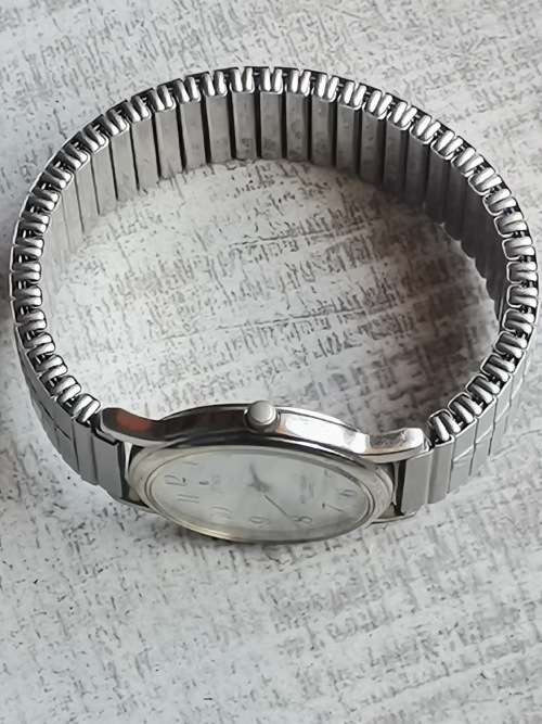 JEMIS MENS QUARTZ WATCH IN EXCELLENT WORKING CONDITION