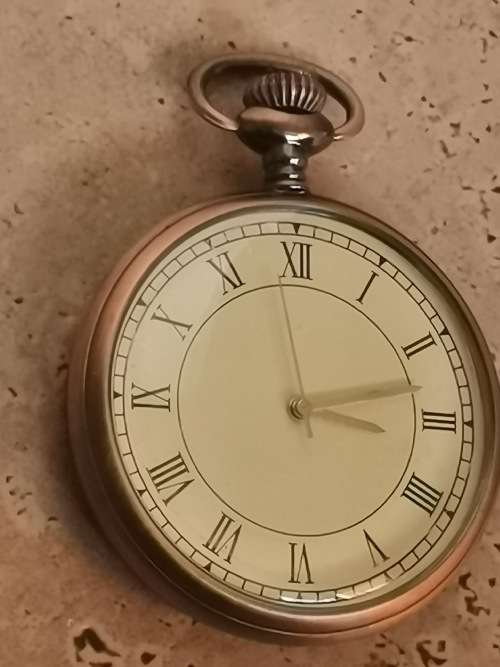 MENS POCKET WATCH NEW IN BOX IN EXCELLENT WORKING CONDITION