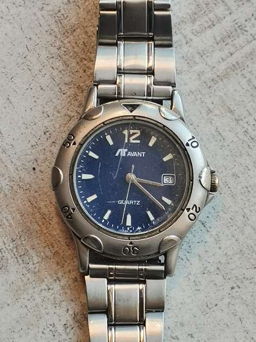 MENS AVANT WATCH IN EXCELLENT WORKING CONDITION