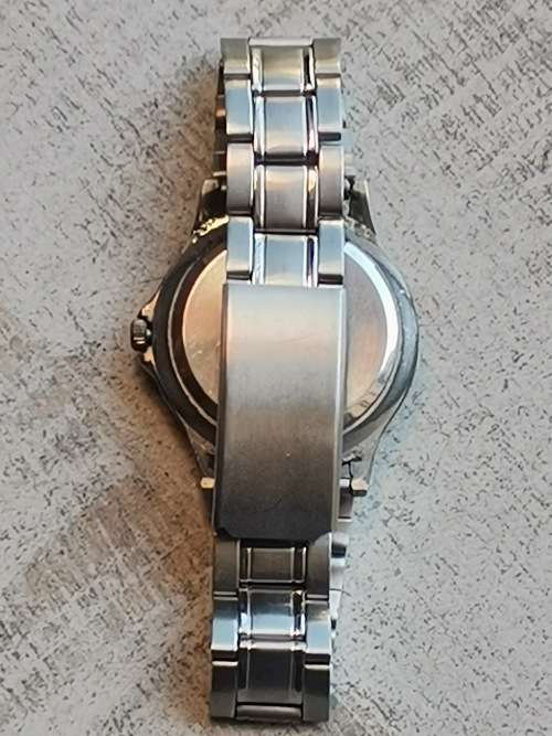MENS AVANT WATCH IN EXCELLENT WORKING CONDITION