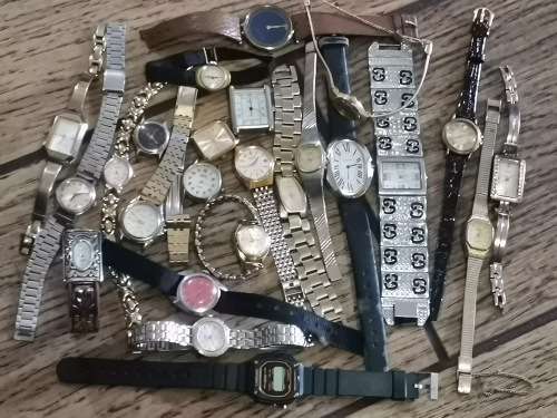 BULK LOT LADIES WATCH COLLECTION - UNTESTED