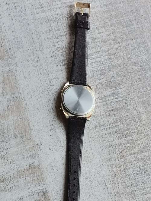 MENS HOMEGATE LCD QUARTZ WATCH
