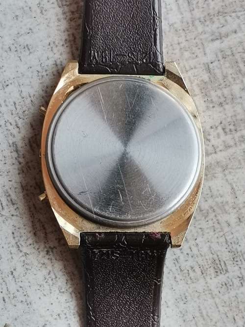 MENS HOMEGATE LCD QUARTZ WATCH