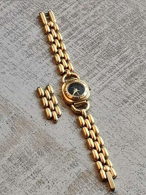 LADIES EMILE FRANCE GOLD PLATED QUARTZ WATCH IN EXCELLENT WORKING CONDITION