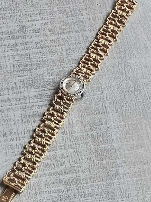 LADIES VINTAGE PRECIMAX INCABLOC LADIES MECHANICAL WATCH IN EXCELLENT WORKING CONDITION