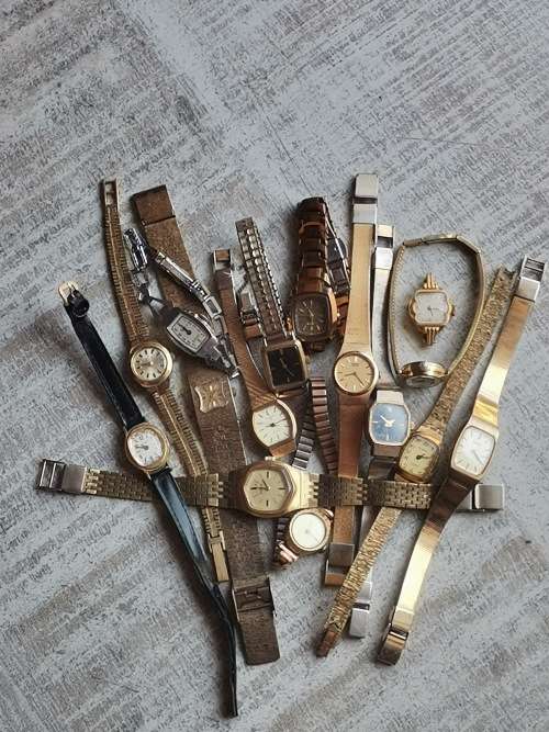 LADIES VINTAGE WATCH COLLECTION 1 BID FOR ALL