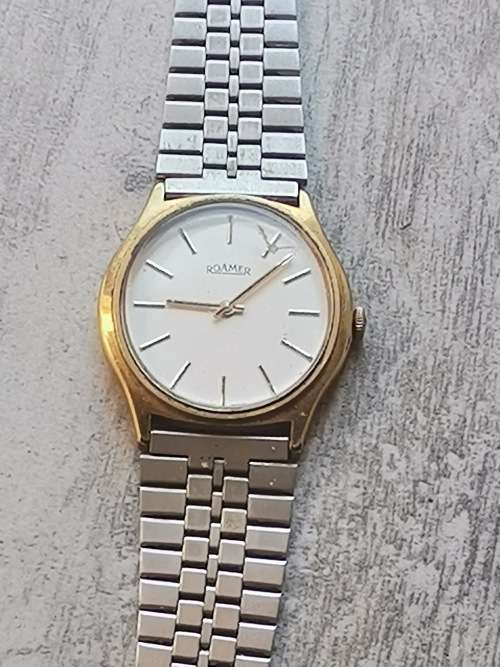 VINTAGE ROAMER MENS GOLD PLATED MECHANICAL WATCH IN EXCELLENT WORKING CONDITION - VALUED R6000