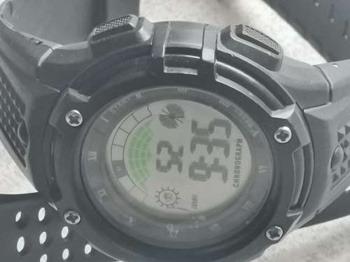 2 x MENS DIGITAL WATCHES IN EXCELLENT WORKING CONDITION