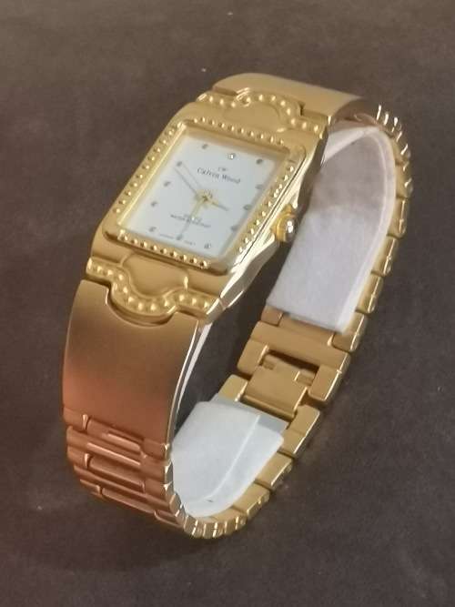 CALVIN WOOD LADIES GOLD PLATED WATCH IN EXCELLENT WORKING CONDITION