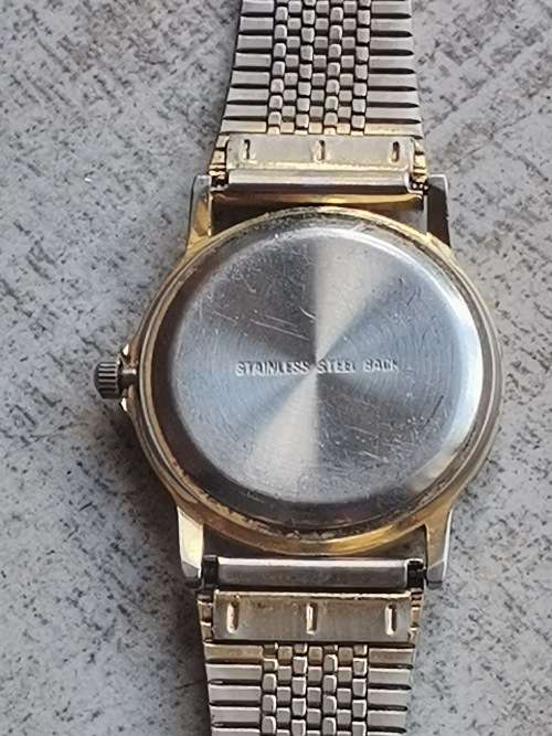 POCHU MENS QUARTZ WATCH IN EXCELLENT WORKING CONDITION