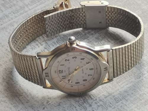 POCHU MENS QUARTZ WATCH IN EXCELLENT WORKING CONDITION