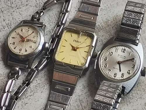 3 x LADIES VINTAGE WATCHES ALL WORKS
