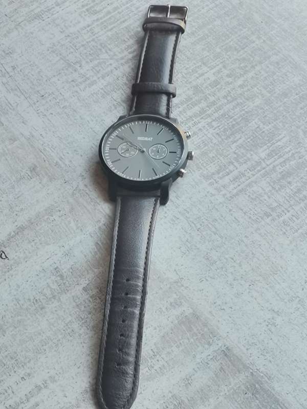 MENS REDBAT WATCH IN EXCELLENT WORKING CONDITION