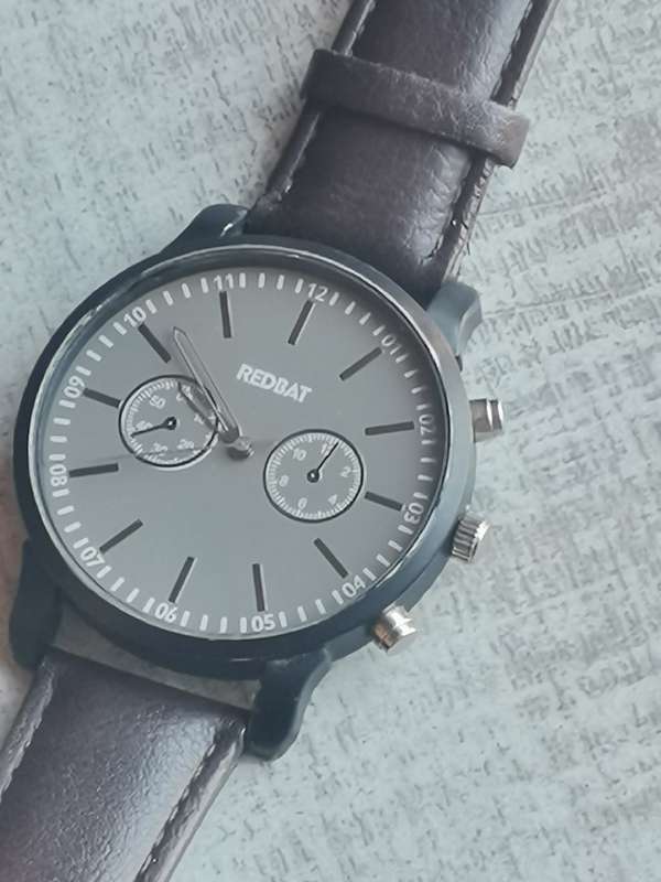 MENS REDBAT WATCH IN EXCELLENT WORKING CONDITION