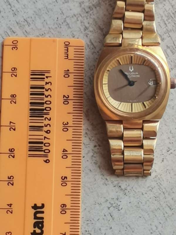 VINTAGE BULOVA ACCUTRON LADIES GOLD PLATED WATCH IN EXCELLENT WORKING CONDITION