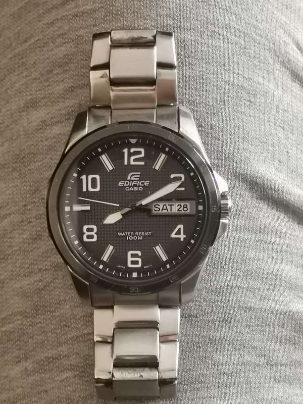 MENS CASIO EDIFICE WATCH EF-132 IN EXCELLENT WORKING CONDITION