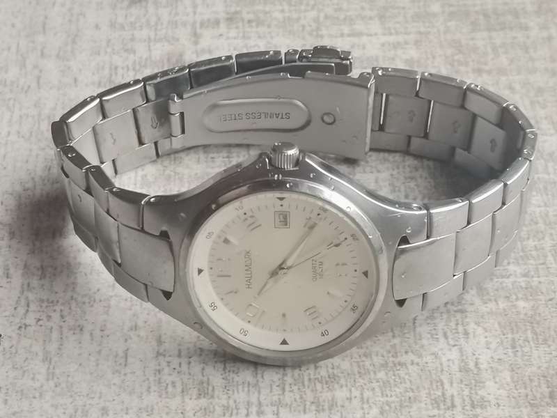 LANCO SAPPHIRE MENS WATCH IN EXCELLENT WORKING CONDITION