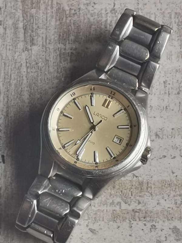 LANCO SAPPHIRE MENS WATCH IN EXCELLENT WORKING CONDITION