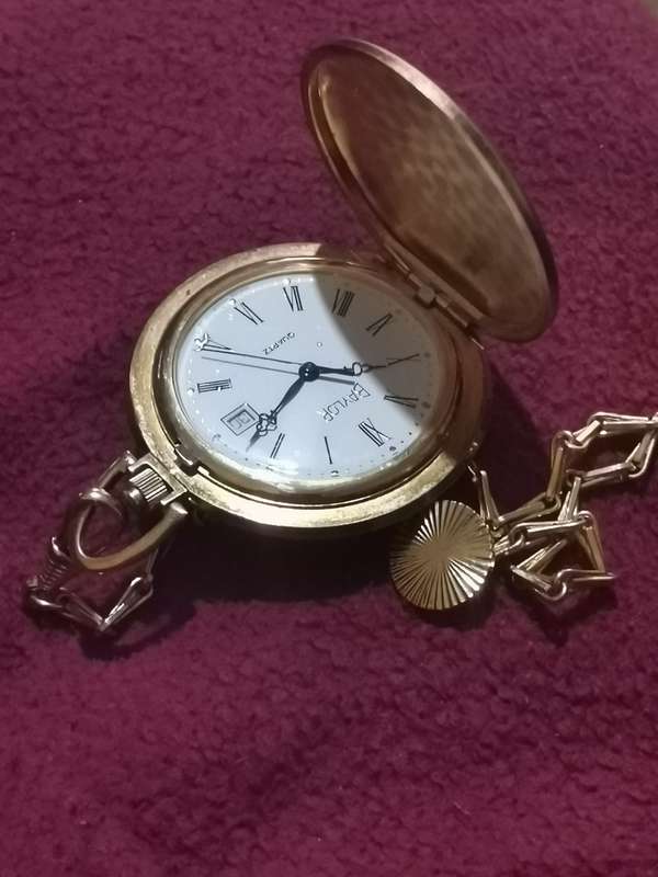 BAYLOR SWISS MENS GOLD PLATED POCKET WATCH IN EXCELLENT WORKING CONDITION