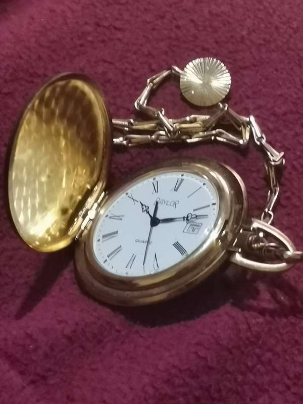 BAYLOR SWISS MENS GOLD PLATED POCKET WATCH IN EXCELLENT WORKING CONDITION