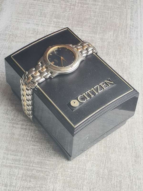 VINTAGE CITIZEN MENS WATCH WITH BOX AND ACCESSORIES