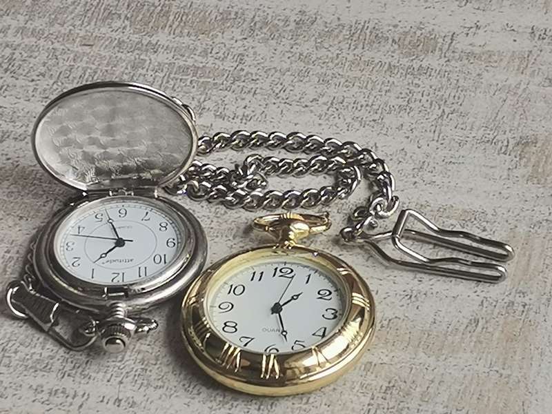 SET OF MENS POCKET WATCHES IN EXCELLENT WORKING CONDITION - BIDDING FOR BOTH