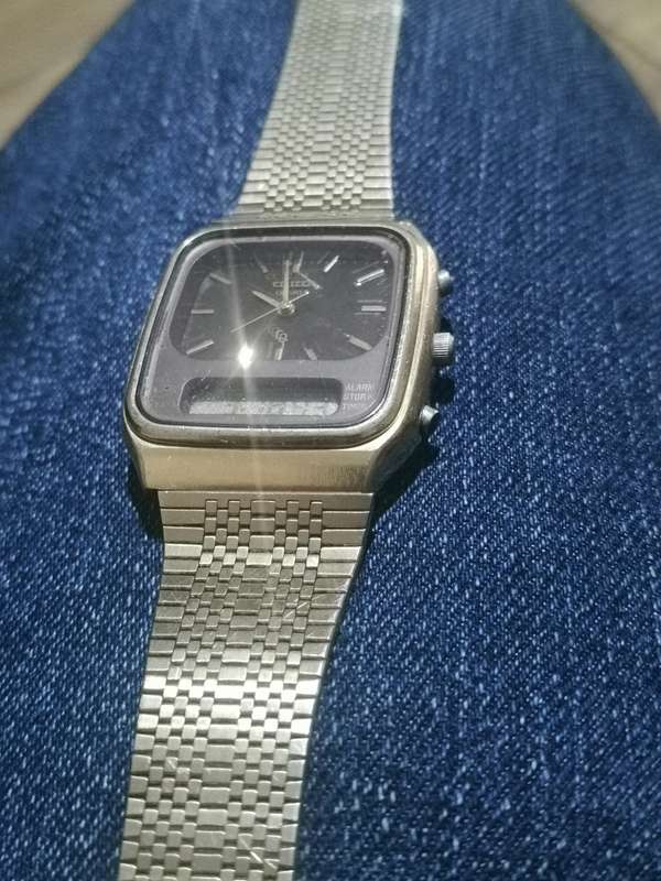 MENS CITIZEN CHRONOGRAPH ANALOG/DIGITAL WATCH IN EXCELLENT WORKING CONDITION
