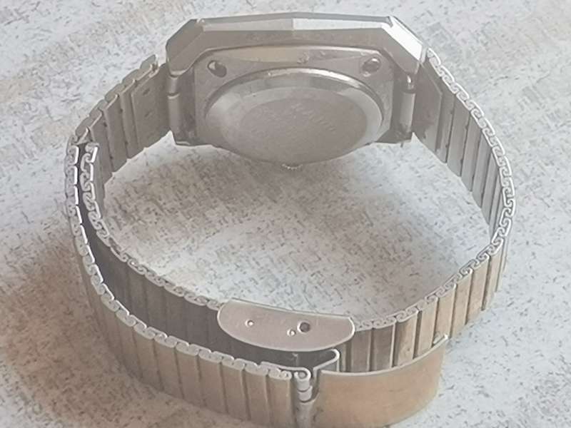 RADO DIASTAR MENS WATCH - UNTESTED