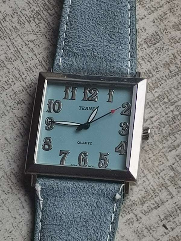 LADIES BIJOUX TERNER WATCH IN EXCELLENT WORKING CONDITION