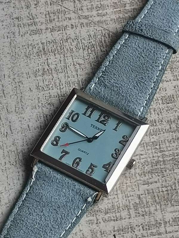 LADIES BIJOUX TERNER WATCH IN EXCELLENT WORKING CONDITION