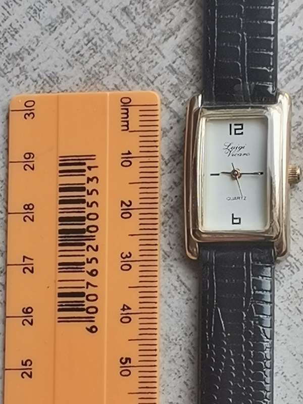 STUNNING LUIGI VICARO LADIES GOLD PLATED WATCH IN EXCELLENT WORKING CONDITION